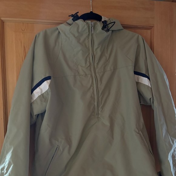 CB Sports Jacket Unisex Light Olive Green Windbreaker 100% Nylon NWOT - Picture 1 of 13